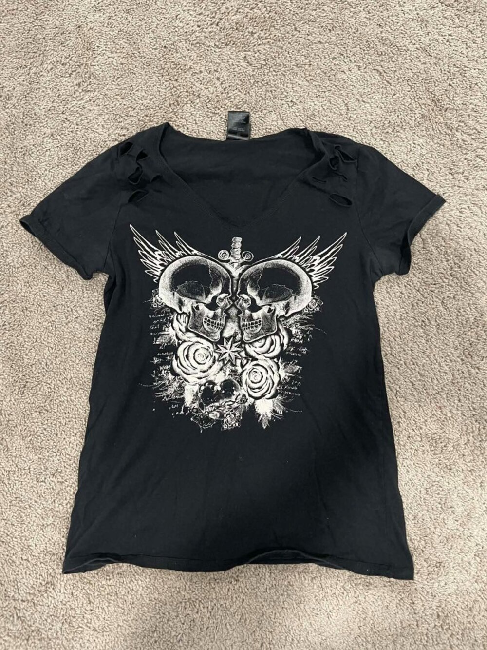 Social Collision Skulls & Sword Women's T-Shirt Size XL